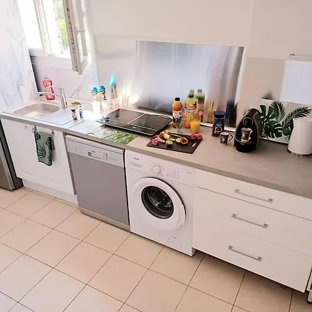 Ooo Centre Ooo 2 Bedrooms 3 Beds 58m2 Plages A Pied Beach On Foot 公寓
